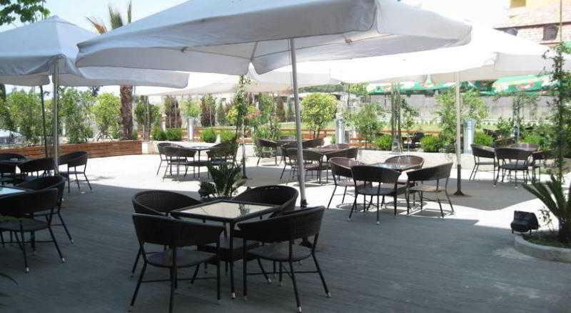Hotel Arifi Shkodër Exterior foto